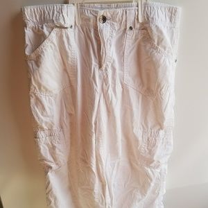 Women's Size 14 average Faded Glory Brand White